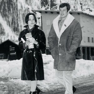 Au lendemain de la mort de sa mère, Elodie, Paul a posté cette photo de ses parents.
Photo de Jean-Paul Belmondo et sa première femme Elodie partagée par leur fils Paul sur Instagram le 14 septembre 2024. 