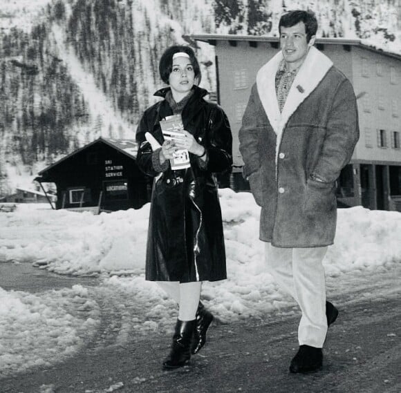 Au lendemain de la mort de sa mère, Elodie, Paul a posté cette photo de ses parents.
Photo de Jean-Paul Belmondo et sa première femme Elodie partagée par leur fils Paul sur Instagram le 14 septembre 2024. 