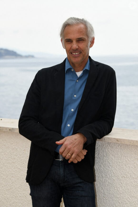 À travers ce post Instagram, Paul à tenu à immortaliser une nouvelle fois l'amour de ses parents.
Paul Belmondo pose lors d'un photocall pendant le 20ème Festival du Film de Monte-Carlo De La Comédie le 29 avril 2023 à Monaco. Photo par Simone Comi/IPA/ABACAPRESS.COM