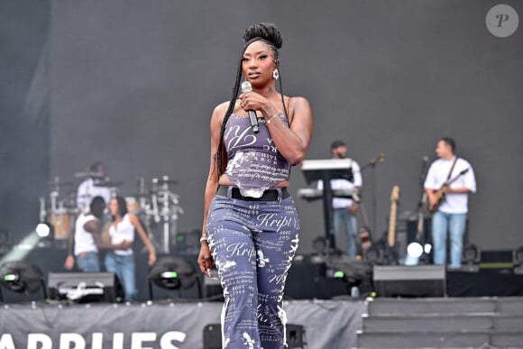 Dans un club très fermé...Aya Nakamura lors du Festival des Vieilles Charrues à Carhaix le 14 juillet 2023. Photo by Julien Reynaud/APS-Medias/ABACAPRESS.COM