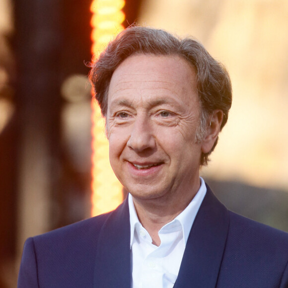 C'est Stéphane Bern qui a vendu la mèche...Stéphane Bern - "Concert de Paris" sur le parvis de l'hôtel de ville de Paris retransmis en direct sur France 2 et sur France Inter, Paris le 14 juillet 2024. © Christophe Clovis - Pierre Perusseau / Bestimage 