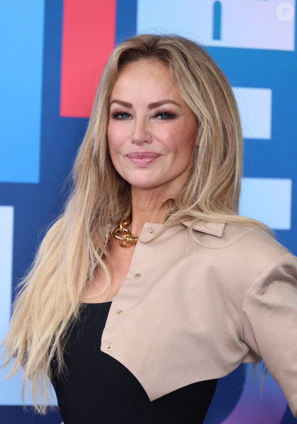 "Enceinte, je ne pouvais rien avaler. Mais en allaitant, j'ai eu une envie folle de viande", a-t-elle expliqué récemment à "France Dimanche".
Adriana Karembeu - Photocall lors de la 63ème édition du festival de la télévision de Monte-Carlo. Le 17 juin 2024 © Denis Guignebourg / Bestimage 