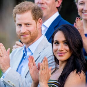 L'organisme soutient notamment les adolescentes enceintes et les parents dans le système de placement de famille d'accueil au sein de la Cité des Anges. 
Photos d'archives : le prince Harry et son épouse Meghan Markle.