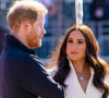 Les Sussex se sont rendus au tournoi de tennis caritatif George Zafjen, en l'honneur du fils d'une amie prénommée Kelly McKee Zaijfen, brutallement décédé à l'âge de 9 ans en 2022. 
Photos d'archives : le prince Harry et son épouse Meghan Markle.