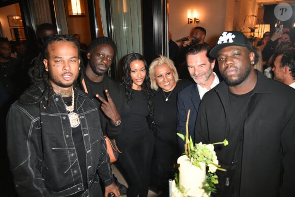 Kalash, Shay, Jennifer Boccara (directrice générale de l'hôtel Les Jardins du Faubourg), Olivier Rouleau (propriétaire de l'hôtel Les Jardins du Faubourg), Dinos - L'hôtel Les Jardins du Faubourg célèbre ses 5 ans à Paris le 16 septembre 2024. L'hôtel Les Jardins du Faubourg célèbre ses 5 ans à Paris le 16 septembre 2024. © Veeren/Bestimage