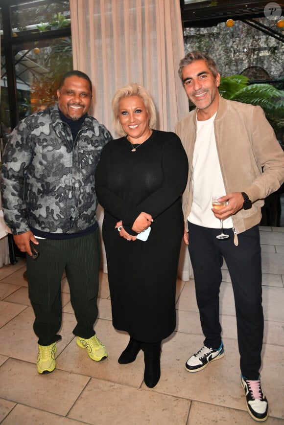 Angelo Gopée ( DG Live Nation), Jennifer Boccara (directrice générale de l'hôtel Les Jardins du Faubourg), Ary Abittan - L'hôtel Les Jardins du Faubourg célèbre ses 5 ans à Paris le 16 septembre 2024. © Veeren/Bestimage