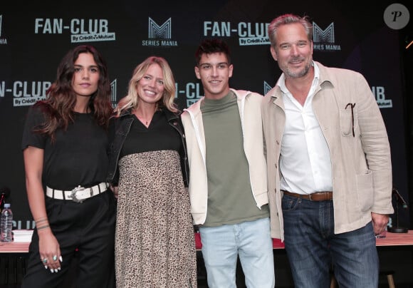 Naïma Rodric, Aurore Delplace (enceinte), Teïlo Azaïs, Fabrice Deville - Rencontre avec le cast de la série "Un si grand soleil" lors du Festival Series Mania à Lille le 30 aout 2021. © Stéphan Vansteenkiste/Bestimage