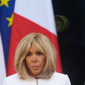 Brigitte Macron, Emmanuel Macron - Réception des chefs d'état, de gouvernement et d'organisation internationale en amont de la cérémonie d'ouverture des jeux paralympiques de Paris 2024 au palais de l'Elysée à Paris, France, le 28 août 2024. © Christophe Clovis / Bestimage 