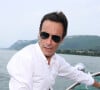 Un projet dans lequel Anthony Delon n'est aucunement mêlé contrairement à ce que l'on disait
Exclusif - Rendez-vous avec Anthony Delon, en promenade en Riva sur le lac du Bourget à Aix-les-Bains, à l'occasion de la 3ème Edition du Cinéma Français et de la Gastronomie. Le 8 juin 2024 © Denis Guignebourg / Bestimage 