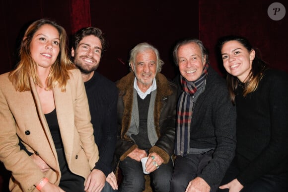 Fanny Leeb, Tom Leeb, Jean-Paul Belmondo, Michel Leeb et Elsa Leeb - People à la générale du spectacle de "Michel Leeb - 40 ans !" au Casino de Paris le 14 décembre 2017. © Coadic Guirec/Bestimage