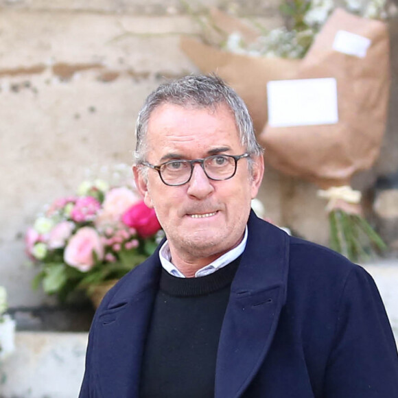 Christophe Dechavanne lors des obsèques du présentateur du journal télévisé français Jean-Pierre Pernaut à la basilique Sainte-Clotilde à Paris, France, le 9 mars 2022. Jean-Pierre Pernaut était le présentateur régulier du journal de 13 heures de TF1 entre 1988 et 2020. Il est décédé d'un cancer du poumon à Paris le 2 mars 2022, à l'âge de 71 ans. Photo par Nasser Berzane/ABACAPRESS.COM