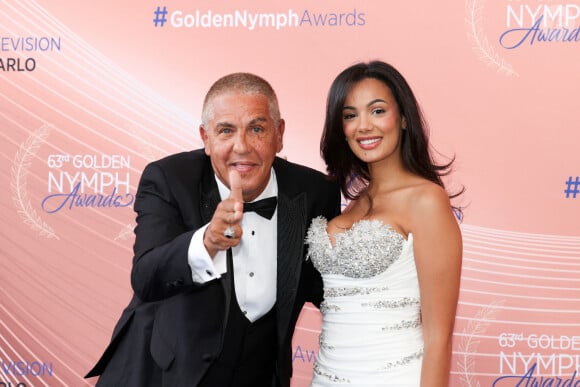 Samy Naceri et sa compagne Sofia Athena - Photocall et cérémonie de clôture de la 63ème édition du Festival de Télévision de Monte-Carlo (63rd Golden Nymph) au Grimaldi Forum à Monaco le 18 juin 2024. © Claudia Albuquerque / Bestimage 