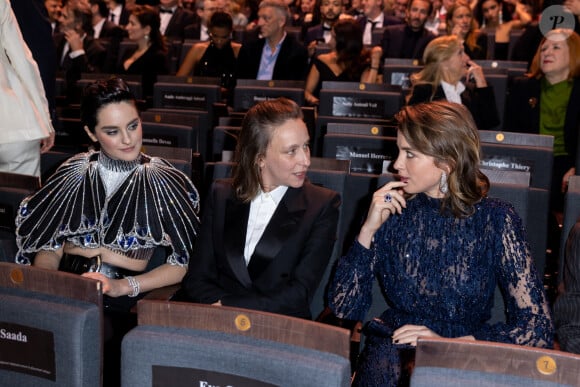 Sa partenaire dans "Portrait d'une jeune fille en feu", Noémie Merlant, s'est adressée à elle
Noémie Merlant (en Louis Vuitton et Cartier - Maquillage Estée Lauder - Coiffure Margaux Rousse Malpat), Céline Sciamma, Adèle Haenel - People dans la salle lors de la 45ème cérémonie des César à la salle Pleyel à Paris le 28 février 2020 © Olivier Borde / Dominique Jacovides / Bestimage