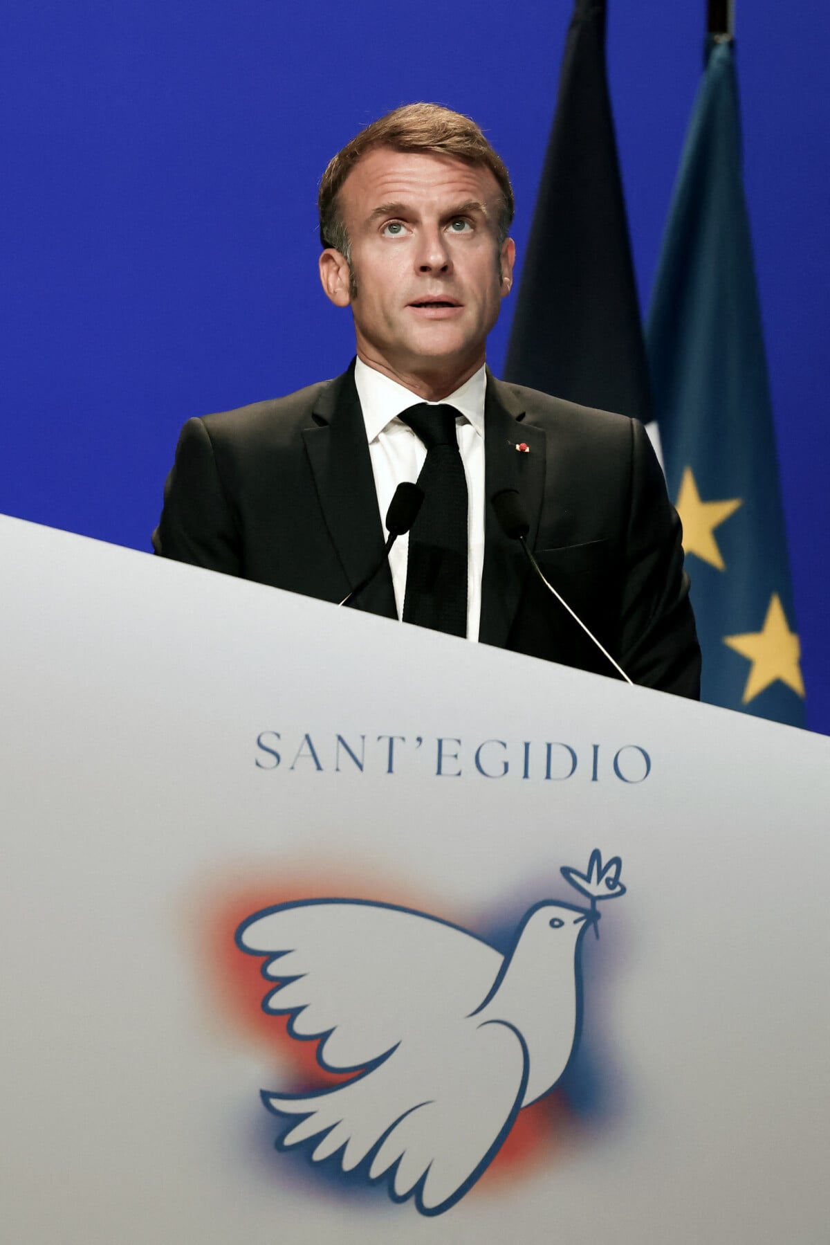 Photo : Le Président de la République, Emmanuel Macron participe à la ...