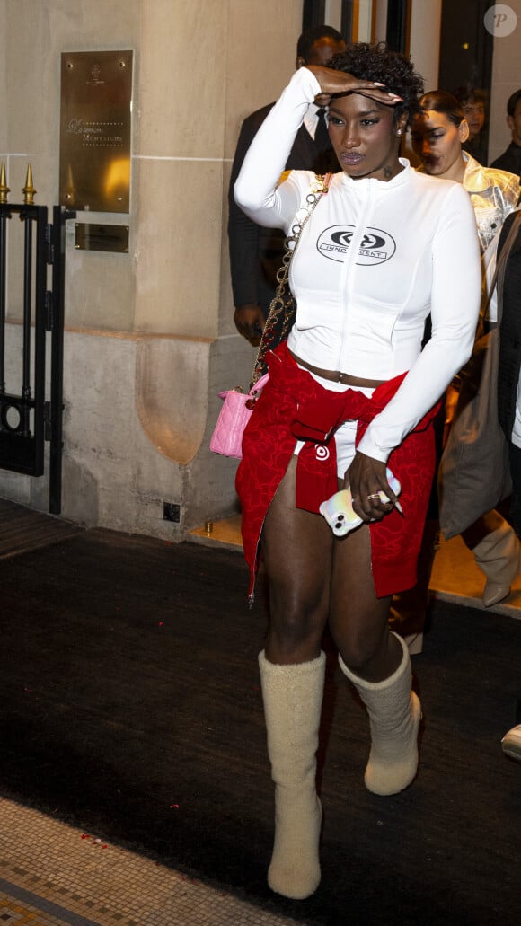 Aya Nakamura - Arrivées à la soirée de lancement du Whisky de la chanteuse Beyoncé "SirDavis" à l'hôtel Plaza Athénée à Paris le 24 septembre 2024.