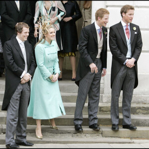 Tom et Laure Parker Bowles aux côtés des princes William et Harry au mariage du roi Charles et de Camilla Parker Bowles au château de Windsor.