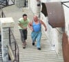 "Depuis, je suis soigné. J'ai suivi quatre semaines de radio-chimiothérapie à Poitiers".
La Boule en mai 2004 à Fort Boyard.