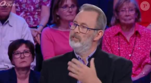 François Vérove alias Le Grêlé, tueur et violeur en série, sur le plateau de Nagui dans "Tout le monde veut prendre sa place".