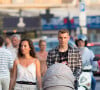 Le footballeur et sa femme viennent d'en faire l'annonce
 
Exclusive - Le joueur de l'équipe de France et d'Everton, Lucas Digne se promène en famille, avec sa femme Tiziri et leur petit garçon sur le port de Saint-Tropez, Côte d'Azur, France, le 28 juin 2019.