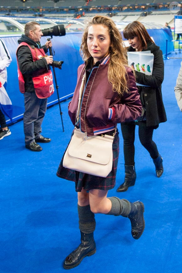 Tiziri la femme de Lucas Digne au match de qualification pour la Coupe du Monde 2018, "France-Bulgarie" au Stade de France à Saint-Denis, le 7 octobre 2016. © Pierre Perusseau/Bestimage