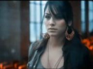 Sarah Riani (Nouvelle Star) : Découvrez enfin le clip sensuel de son single "Intouchable" ! (réactualisé)