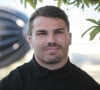 Antoine Dupont en dit plus sur sa vie amoureuse

Exclusif - Rencontre avec le joueur de rugby Antoine Dupont à la Tour Eiffel à Paris. © Jonathan Rebboah / Panoramic / Bestimage