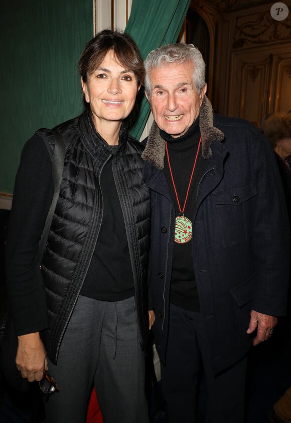 Valérie Perrin et son mari Claude Lelouch - Remise des prix 2023 de L'Académie Alphonse Allais dans les salons d'honneur de la SACD à Paris le 28 novembre 2023. © Coadic Guirec/Bestimage