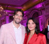 Camille Lacourt et sa compagne Alice Detollenaere - Photocall du 5ème gala de charité de l'association "Les Bonnes Fées" à l'occasion de la campagne mondiale "Octobre Rose" à l'hôtel Peninsula, Paris le 3 octobre 2024. A l'occasion de la campagne mondiale "Octobre Rose", l'hôtel Peninsula Paris lance son programme caritatif "Peninsula in Pink", dont les bénéfices de 254 400 Euros seront reversés à l'association "Les Bonnes Fées". © Rachid Bellak/Bestimage 