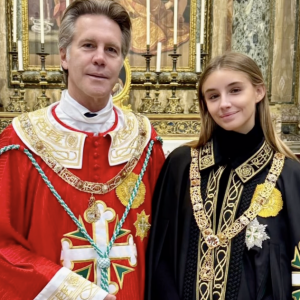 Le prince Emmanuel-Philibert de Savoie et sa fille Vittoria ont participé au 452e Chapitre annuel des ordres dynastiques de la Maison royale de Savoie à Rome
Capture d'écran Instagram de @efsavoia