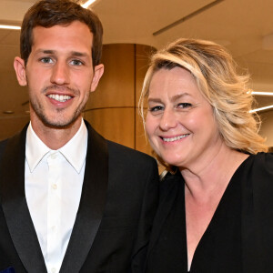 Alors que tout le reste du clan était présent
Victor Belmondo, qui a reçu un Espoir Award, et sa mère Luana durant la soirée de clôture du 20eme Monte Carlo Film Festival de la Comédie, au Grimaldi Forum à Monaco. Le 29 avril 2023. © Bruno Bebert / Bestimage