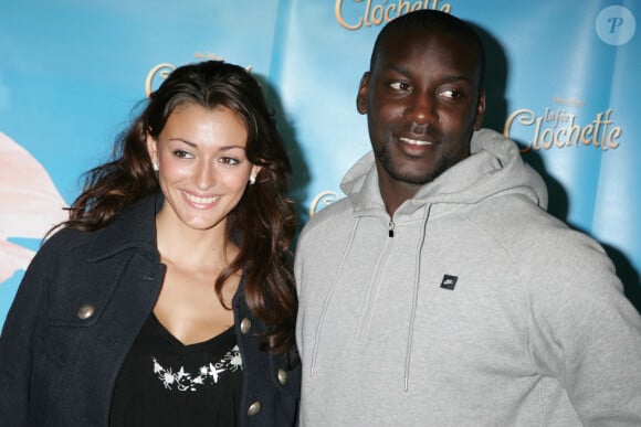 Côté vie privée, Ladji Doucouré a été en couple avec Rachel Legrain-Trapani (Miss France 2007) de 2007 à 2009.
Archives - Rachel Legrain Trapani et Ladji Doucouré - Première de "La Fée Clochette" à Paris le 14 décembre 2008. - Merci de flouter le visage de l'enfant avant toute publication