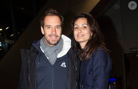 Très suivie sur les réseaux sociaux, la compagne de Richard Gasquet semble également être mannequin et influenceuse
 
Richard Gasquet et sa compagne Clementine - Célébrités assistent aux combats de MMA, Professional Fighters League Europe (PFL) à l'accord Arena de Bercy à Paris le 7 mars 2024. © Pierre Perusseau/Bestimage