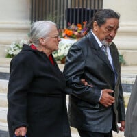 Hommage à Michel Blanc : Josiane Balasko soutenue par son mari George Aguilar, l'actrice éprouvée...