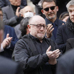 Exclusif - Michel Blanc - Sortie des obsèques du pianiste américain Nicholas Angelich en l'Eglise Saint Roch à Paris, le 26 avril 2022. Nicholas Angelich est décédé le 18 avril 2022 à l'âge de 51 ans. 