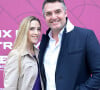 Arnaud Ducret est épanoui aux cotés de Claire
Arnaud Ducret et sa femme Claire Francisci au prix Qatar Arc de Triomphe à l'Hippodrome de Longchamp. © Rachid Bellak / Bestimage 