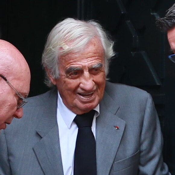 Jean-Paul Belmondo et sa fille Stella - Obsèques de Charles Gérard en la cathédrale arménienne Saint-Jean-Baptiste de Paris le 25 septembre 2019. 