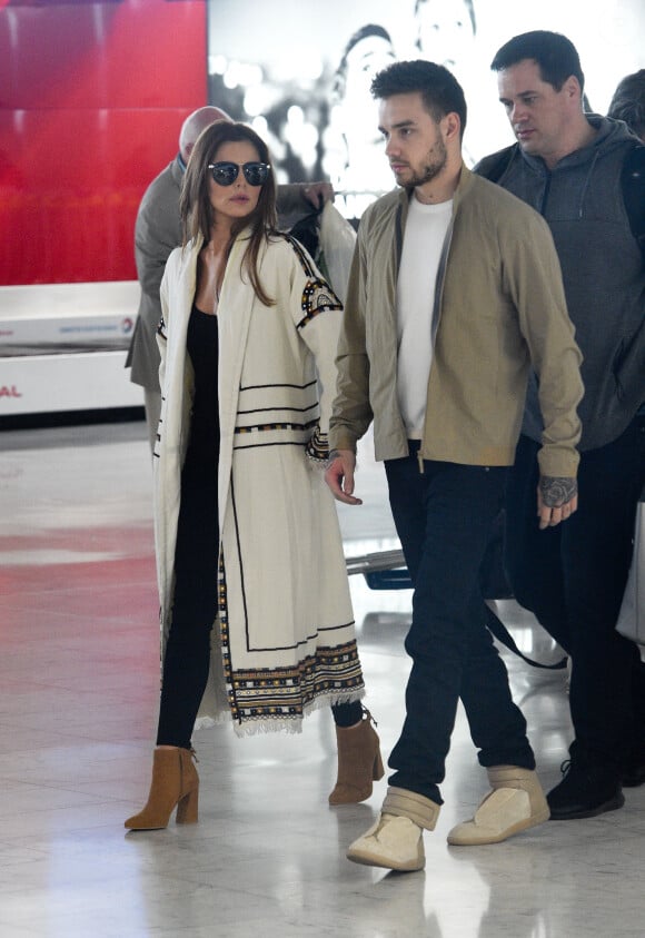 Cheryl Fernandez-Versini (Ex Chery Cole) et son compagnon Liam Payne (One Direction) arrivent à l'aéroport de Roissy Charlres de Gaulle, Roissy le 9 mai 2016.