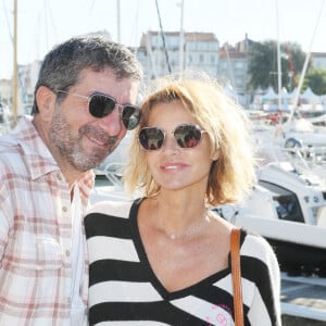 Ingrid Chauvin et son compagnon Philippe Warrin au photocall de la série "Demain nous appartient" lors de la 24ème édition du Festival de la Fiction TV de La Rochelle, France, le 17 septembre 2022. © Patrick bernard/Bestimage