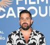 "Or, il s'agissait ici de mon premier shooting après en avoir perdu 35, et j'ai voulu me la jouer un peu mannequin, en arrêtant de sourire."
Artus - 38ème festival du film de Cabourg le 13 juin 2024. Les Journées romantiques du 38ème Festival du film de Cabourg (Calvados) auront lieu du 12 au 16 juin. © Coadic Guirec/Bestimage