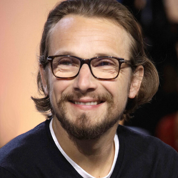 Lorant Deutsch pose lors d'une séance de portrait à Paris, en France, en août 2018. Photo par VIM/ABACAPRESS.COM