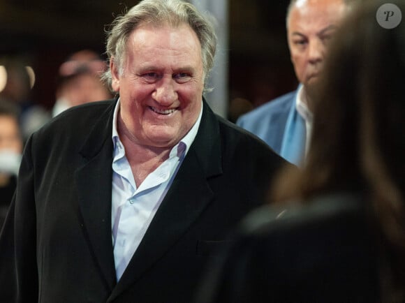 Gérard Depardieu lors de la cérémonie de clôture du 3ème Festival Cineroman à Nice, France, le 24 octobre 2021. Photo par Lucie Choquet/ABACAPRESS.COM