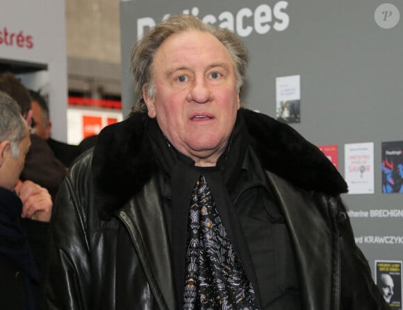 Gérard Depardieu assiste au Salon du Livre 2018 au Parc des Expositions de Paris, France, le 18 mars 2018. Photo par Somer/ABACAPRESS.COM