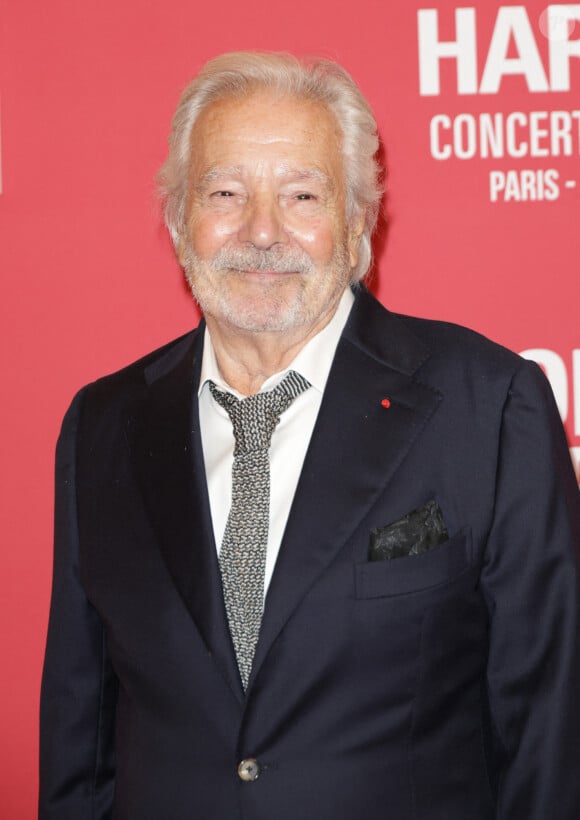 L'acteur enchaîne les films et les pièces de théâtre depuis le début de sa carrière
Pierre Arditi au photocall du "concerto pour la paix" de Omar Harfouch au Théâtre des Champs-Elysées à Paris le 18 septembre 2024. © Coadic Guirec / Bestimage