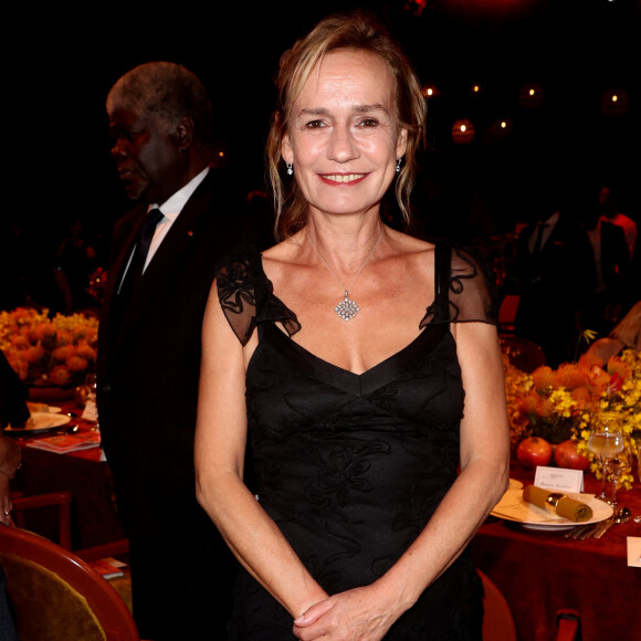 Exclusif - Sandrine Bonnaire - Dîner de gala organisé par la Fondation "Children of Africa" à l'initiative de Madame D.Ouattara, Première Dame de Côte d'Ivoire et Présidente fondatrice de "Children of Africa" au Sofitel Ivoire à Abidjan. Le 1er Mars 2024 © Dominique Jacovides / Bestimage 