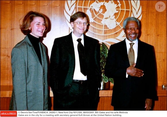 Bill Gates et son épouse Melinda Gates sont à New York pour rencontrer le secrétaire général Kofi Annan au siège des Nations Unies.