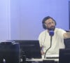 Exclusif - Cyril Hanouna - C.Hanouna avec ses chroniqueurs G.Maillet, E.Naulleau, G.Le Bret, V.Benaim, R.Aabou, et l'invité du jour, N.Dupont-Aignan, aux commandes de l'émission "On Marche Sur La Tête" diffusée en direct sur les ondes de radio Europe 1, à Paris, France, le 18 juin 2024. © Jack Tribeca/Bestimage 