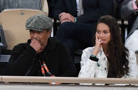 Yannick Noah et sa fille Jenaye Noah - Célébrités dans les tribunes des internationaux de France de Roland Garros à Paris le 30 mai 2022.