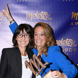 Exclusif - Alexia Laroche-Joubert et Alexandra Redde-Amiel, meilleure émission d'aventure pour Fort Boyard lors de la soirée de remise de prix Molotov TV Awards 2024, première édition, pour récompenser les programmes télés préférés. © Rachid Bellak / Bestimage