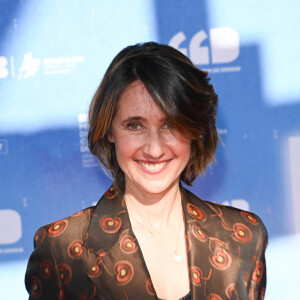 Alexia Laroche-Joubert au photocall du jury de la première édition du film de demain (FFD) au Ciné Lumière de Vierzon le 2 juin 2022. © Coadic Guirec / Bestimage