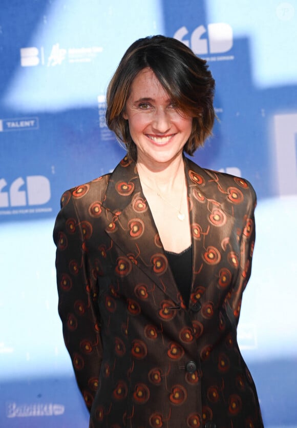 Alexia Laroche-Joubert au photocall du jury de la première édition du film de demain (FFD) au Ciné Lumière de Vierzon le 2 juin 2022. © Coadic Guirec / Bestimage